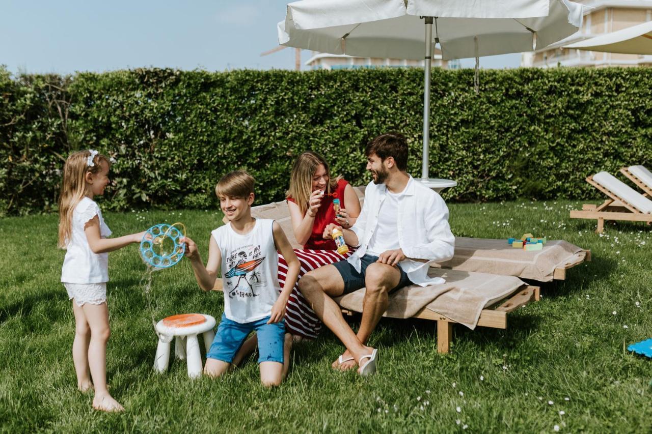 Park Hotel Brasilia Lido di Jesolo Kültér fotó